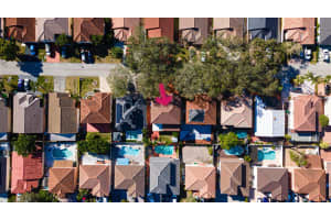 19623 Nw 82nd Place Hialeah, FL 33015 Sold 06/23/23