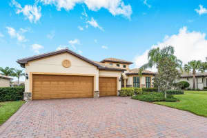 306 SE Huntington Circle, Port St Lucie, FL 34984 Sold 01/29/24