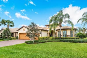 306 SE Huntington Circle, Port St Lucie, FL 34984 Sold 01/29/24