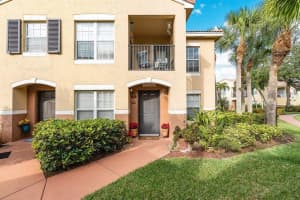 10318 Fox Trail Road S 408 West Palm Beach, FL 33411 Sold 03/31/23