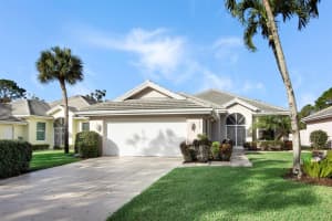 7522 Se Bay Cedar Circle Hobe Sound, FL 33455 Sold 06/22/23