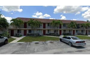 400 Nottingham Circle B Green Acres, FL 33463 Sold 05/16/23