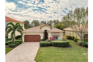 5695  55th Street Vero Beach, FL 32967 Sold 03/31/23