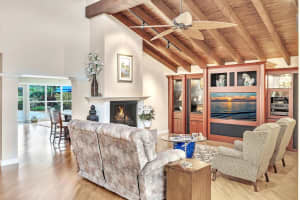 673  Lakewoode Circle  W Delray Beach, FL 33445 Sold 03/31/23