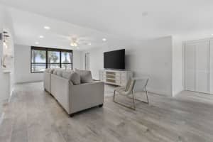 1748 Jupiter Cove Drive 221, Jupiter, Fl 33469 Jupiter, FL 33469 Sold 02/22/23