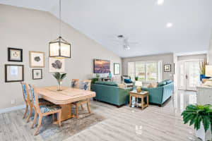 5413 Se Running Oak Circle Stuart, FL 34997 Sold 03/14/23