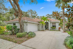 100 S Hampton Drive Jupiter, FL 33458 Sold 04/19/23