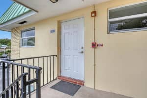 34 Colonial Club Drive 200, Boynton Beach, FL 33435 Sold 04/02/24