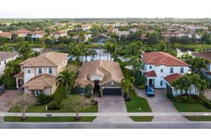 135 Castle Island Place Jupiter, FL 33458 Sold 03/02/23
