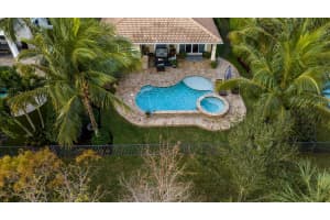 135 Castle Island Place Jupiter, FL 33458 Sold 03/02/23