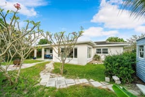 246 NE 30th St, Boca Raton, FL 33431, Sold 03/28/23
