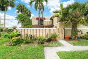 3770 Village Drive B Delray Beach, FL 33445 Sold 03/10/23