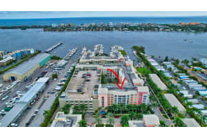804 E Windward Way 301 Lantana, FL 33462 Sold 04/28/23