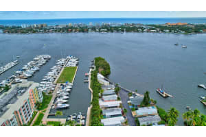 804 E Windward Way 301 Lantana, FL 33462 Sold 04/28/23