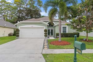 15145 Oak Chase Court Wellington, FL 33414 Sold 03/10/23