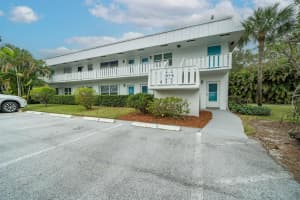 2929 Se Ocean Boulevard 104-3 Stuart, FL 34996 Sold 04/03/23