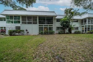 2929 Se Ocean Boulevard 104-3 Stuart, FL 34996 Sold 04/03/23