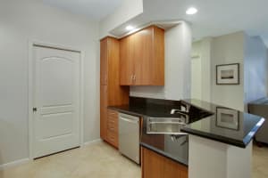 801 S Olive Avenue 1024 West Palm Beach, FL 33401 Sold 03/09/23