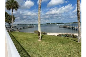 3511 Se Kubin Avenue Stuart, FL 34997 Sold 02/28/23