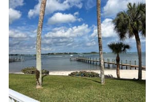3511 Se Kubin Avenue Stuart, FL 34997 Sold 02/28/23
