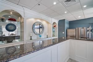 5380 N Ocean Drive 17-a Singer Island, FL 33404 Sold 06/09/23