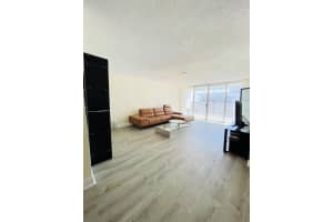 18051  Biscayne Boulevard   1901 Aventura, FL 33160 Sold 06/23/23