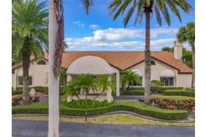 3024  Lucerne Park Drive   5422 Green Acres, FL 33467 Sold 06/20/23
