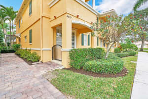 MLS# R10862437, Palm Beach Gardens, Florida 33418