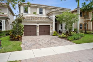 8650 Waterside Court Parkland, FL 33076 Sold 05/05/23