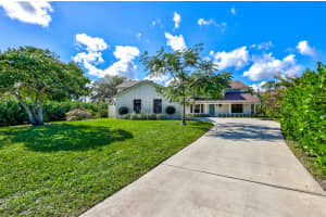19503  Trails End Terrace Jupiter, FL 33458 Sold 05/05/23