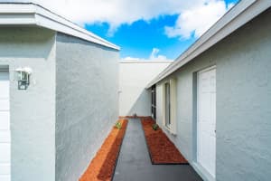 5401 Rose Marie Avenue S Boynton Beach, FL 33472 Sold 05/15/23