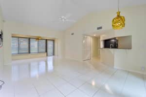 7  Via De Casas Sur    103 Boynton Beach, FL 33426 Sold 05/17/23