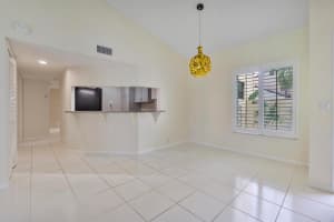 7  Via De Casas Sur    103 Boynton Beach, FL 33426 Sold 05/17/23