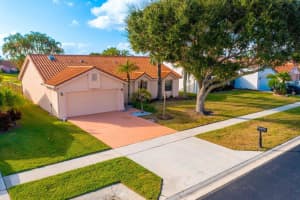 8670  Egret Isle Terrace Lake Worth, FL 33467 Sold 04/12/23