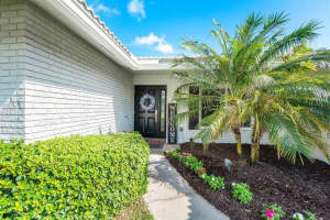 92 Sw 15th Court Boca Raton, FL 33486 Sold 04/28/23