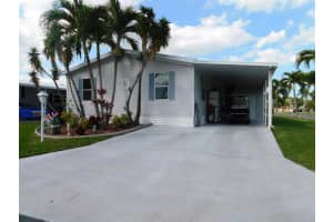 465 Hemingway Terrace 9 Fort Pierce, FL 34982 Sold 04/17/23