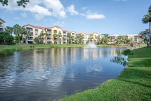 300 Uno Lago Drive 104, Juno Beach, FL 33408 Sold 05/02/24