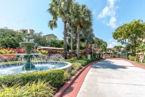 300 Uno Lago Drive 104, Juno Beach, FL 33408 Sold 05/02/24