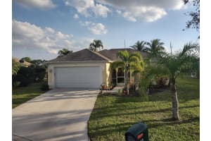 265 SW Panther Trace Trace, Port Saint Lucie, FL 34953 Sold 06/15/23