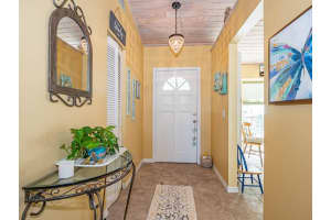 180  11th Avenue Vero Beach, FL 32962 Sold 03/06/23