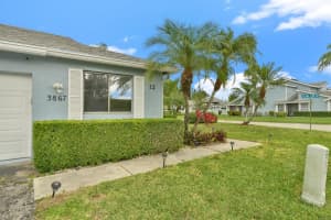 3867 Island Club Circle W Lake Worth, FL 33462 Sold 03/14/23