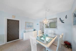 312 Ne 17th Avenue 204 Boynton Beach, FL 33435 Sold 03/17/23