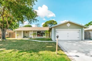 109 Timber Run W, Riviera Beach, FL 33407, Sold 03/08/23