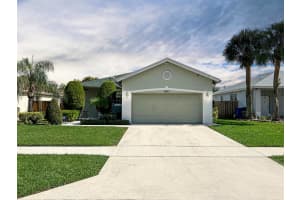 1007 Park Hill Dr, Haverhill, FL 33417, Sold 04/03/23