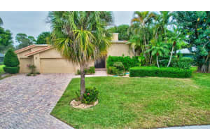 4535 Cocoplum Way, Delray Beach, FL 33445, Sold 03/20/23
