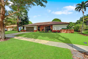 2411 NW 35th St, Boca Raton, FL 33431, Sold 07/10/23