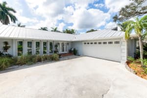1540 NW Lakeside Trail, Stuart, FL 34994, Sold 02/27/23