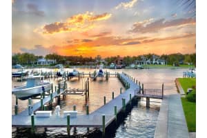 525 Bay Colony Dr N, North Palm Beach, FL 33408, Sold 05/04/23