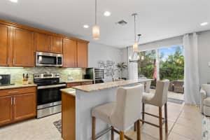 4601 Tara Cove Way, West Palm Beach, FL 33417, Sold 04/06/23