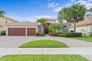 9138 Pineville Dr, Lake Worth, FL 33467, Sold 03/08/23